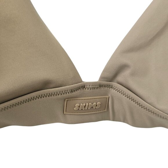 SKIMS Recycled Swim Plunge Bikini Top, Desert, Plus Size, Swimwear, Resort, 4X - Picture 2 of 8